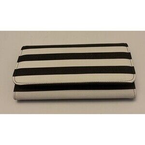 Kut from the Kloth Black & White Wallet